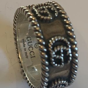 GUCCI RING, size 8